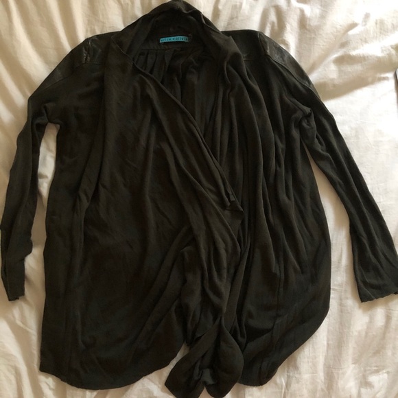 Cardigan - Picture 2 of 2